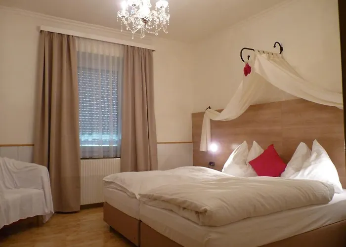 ホテル Blie, Bed & Breakfast, Self Check-in ホルン