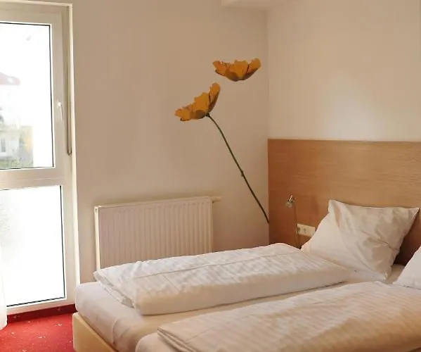 Blie, Bed & Breakfast, Self Check-in ホテル ホルン